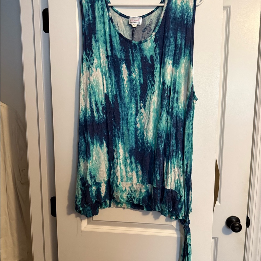 SWAK Teal and White Tie-Dye Tank Top